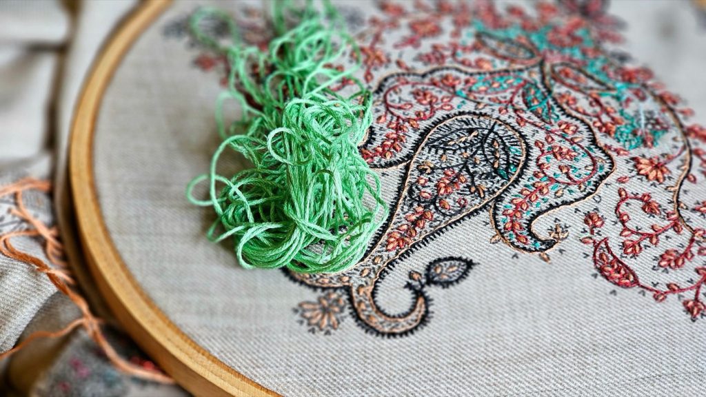 Comparatif Gutermann et DMC pour couture et broderie