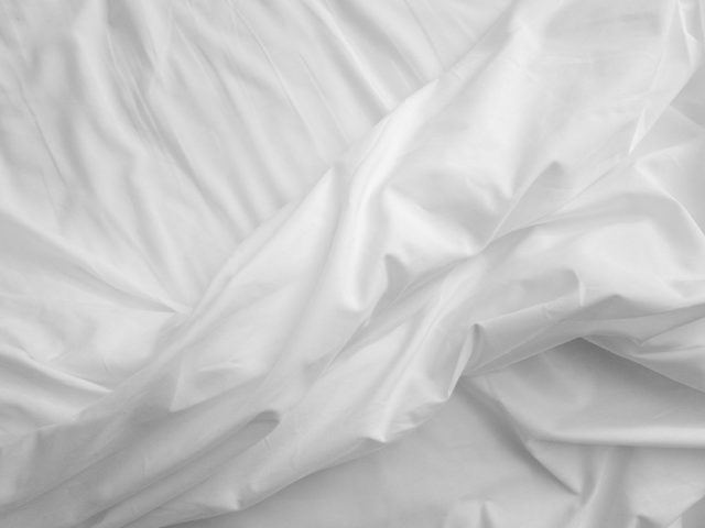 Les draps en satin sont-ils idéaux pour l’automne ? Absolument