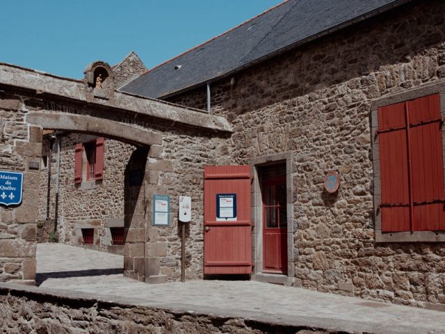 Textiles de lit : fibres, fils et tissages